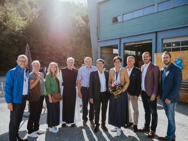 Gruppenfoto am Tag der offenen Tür 2025 bei Metagro