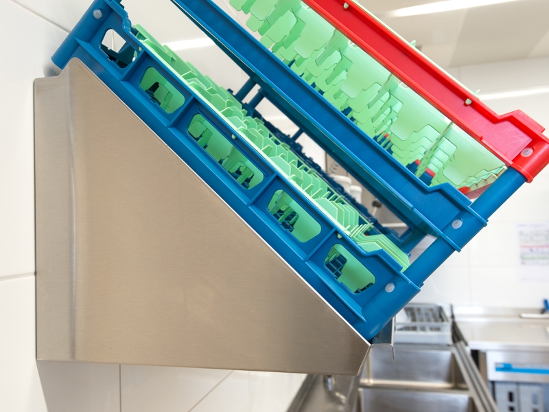 Schrägkorbbord für Wandmontage (Edelstahl)